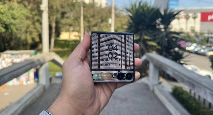 El Samsung Galaxy Z Flip7 reivindica el encanto de lo compacto en tiempos de pantallas gigantes