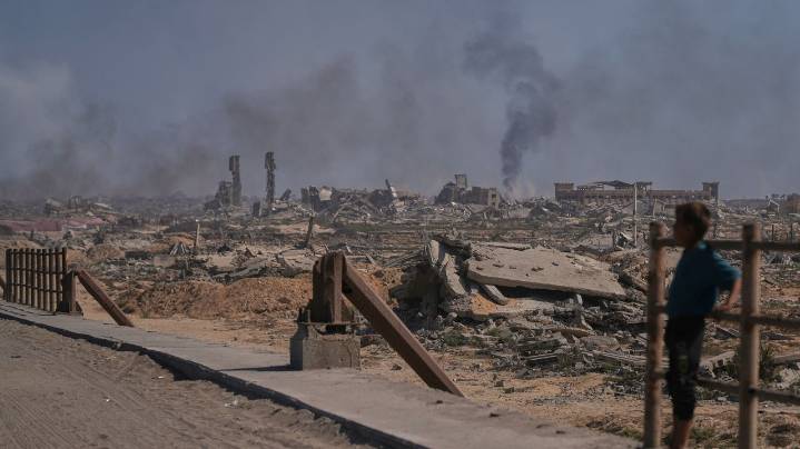 Israeli strikes kill dozens in Gaza as Hamas considers its response to Trump's peace proposal