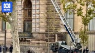 Louvre chief blames CCTV gaps for $150m jewellery heist