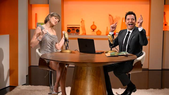 Taylor Swift Talks The Life of a Showgirl, Engagement, Super Bowl, and More on Fallon: Watch
