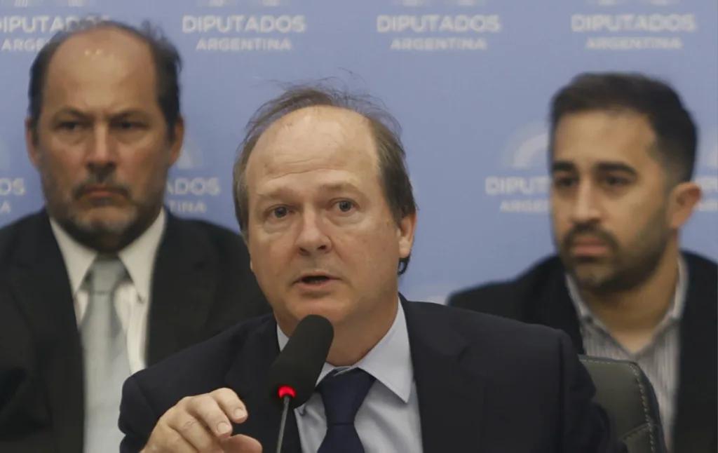 El secretario de Energía destacó la gradualidad en la caída de subsidios energéticos