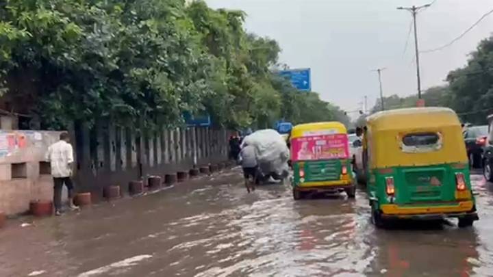 Heavy Rains Lash Delhi; IMD Issues Yellow and Orange Alerts, Flight Operations Disrupted