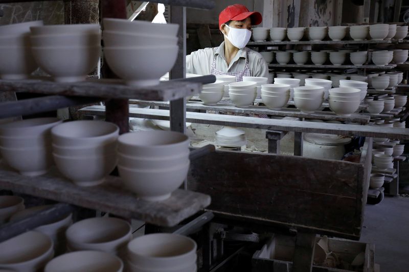Vietnam targets annual growth of at least 10% for 2026