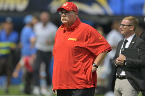Chiefs Legend Shares Andy Reid’s Strong Stance on NFL Refs After 13 Penalties Against Jaguars