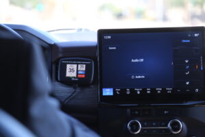 Arizona to consider speed-limiting devices to improve road safety