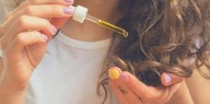 Para qué sirve mezclar bicarbonato con aceite de ricino