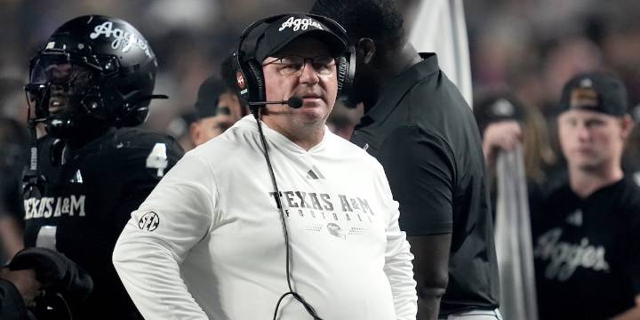 Texas A&M football enters top 5 in AP Top 25