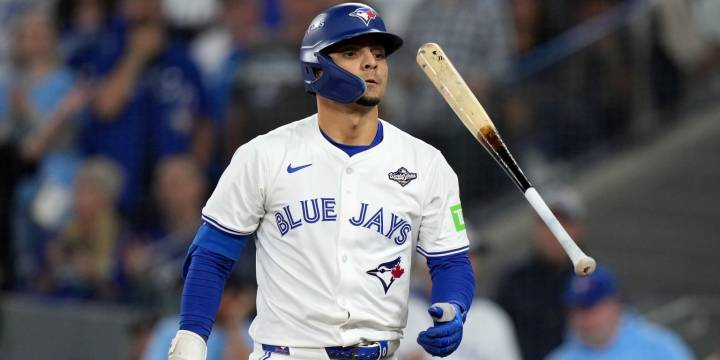 Blue Jays tip caps to Yoshinobu Yamamoto in World Series