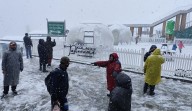 October snowfall rekindles hope about tourists returning to Kashmir
