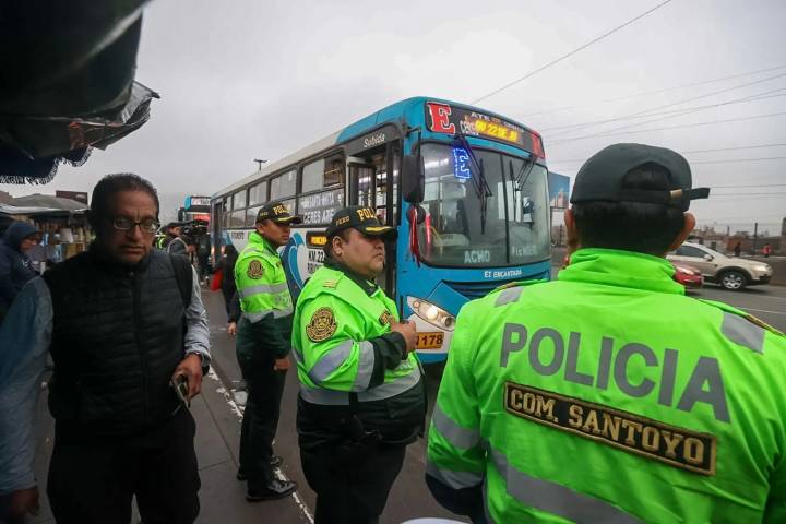 Más de 10,000 policías garantizarán seguridad durante paro parcial de transportistas