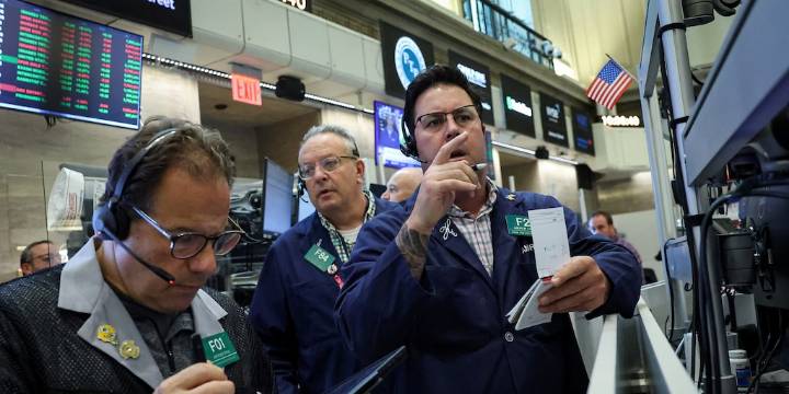 Mercados: suben las acciones y los bonos argentinos en Wall Street en medio de apuestas electorales