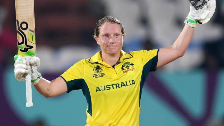 Australia race to Women's World Cup semis as Alyssa Healy storm blows away Bangladesh