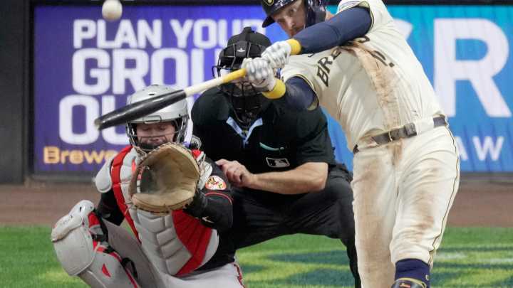 Despite being left off the roster, Rhys Hoskins still trying to help