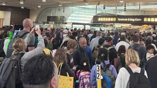 MCO expecting major flight delays due to staffing issues, FAA says