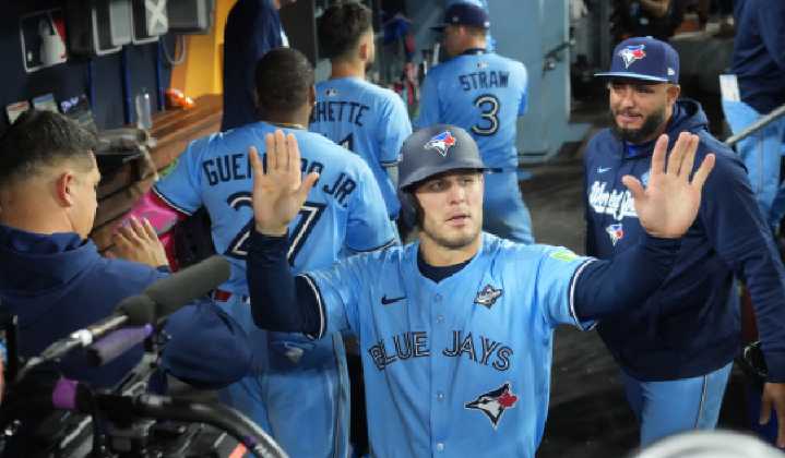 ¡Nada resuelto! Blue Jays aplasta a los Dodgers e igualan la Serie Mundial a dos juegos