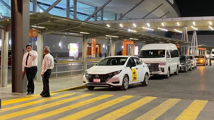 Aplauden usuarios ingreso de Uber al aropuerto de Monterrey