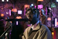 Myles Smith Brings ‘Nice to Meet You’ to ‘Love Is Blind’ Reunion: Watch