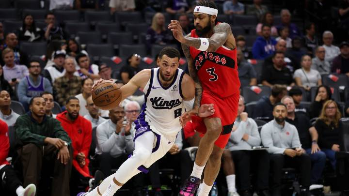 Ingram scores 21, Raptors beat Kings in pre
