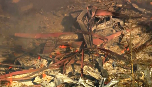 Explosión en planta de explosivos en Tennessee deja varios muertos y desaparecidos