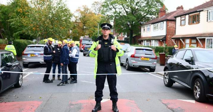 2 killed in terrorist stabbing at UK synagogue, 3 in custody: Officials