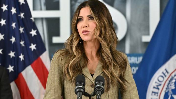 Homeland Security cracks down on undocumented truck drivers