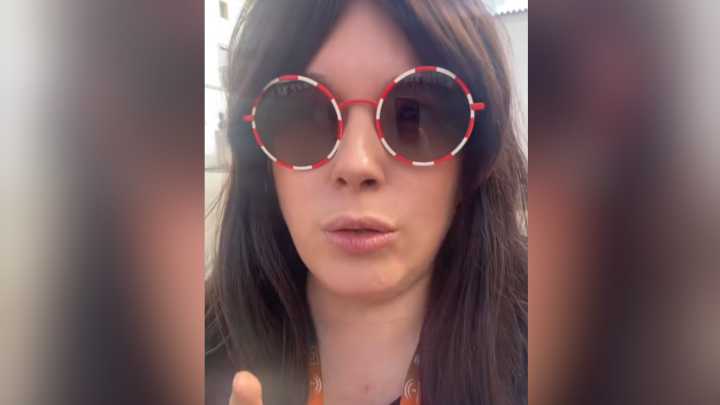 Julia Blázquez, guía turística en Badajoz: "Somos autónomos, es un servicio que alguien paga, hay gente maleducada que se pega para escuchar gratis"