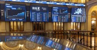 El Ibex 35 alcanza su récord del mayor cierre histórico con 16.000 puntos
