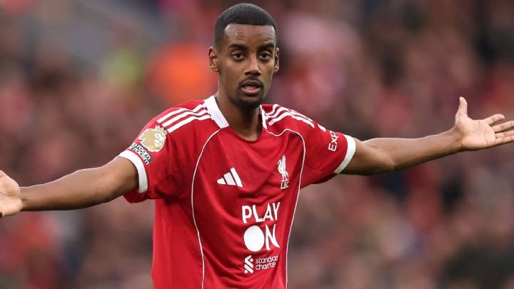 Alexander Isak injury 'question mark' for Liverpool trip to Brentford