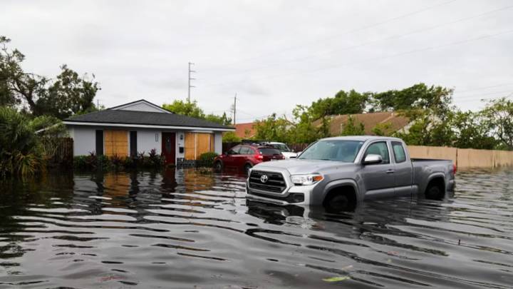 FEMA buyouts vs. risky real estate: Post-flood migration patterns across the US