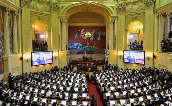 Centro político no es centrismo