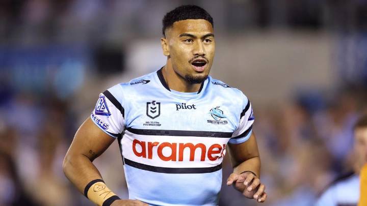 Cronulla winger Ronaldo Mulitalo ruptures ACL during Pacific Championships clash for New Zealand