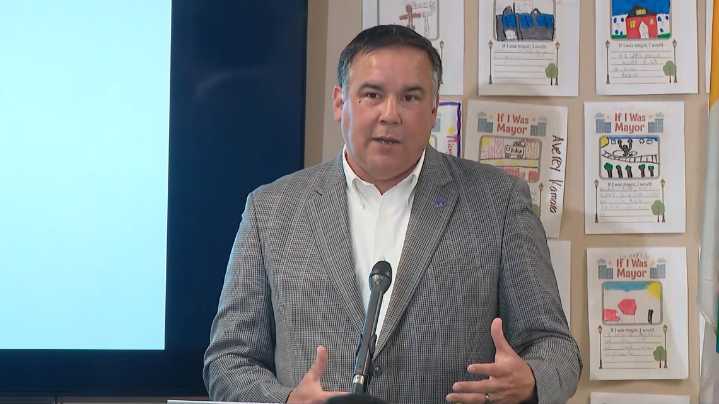 Columbus Mayor Andrew Ginther recognized as a Public Official of the Year in Governing Magazine