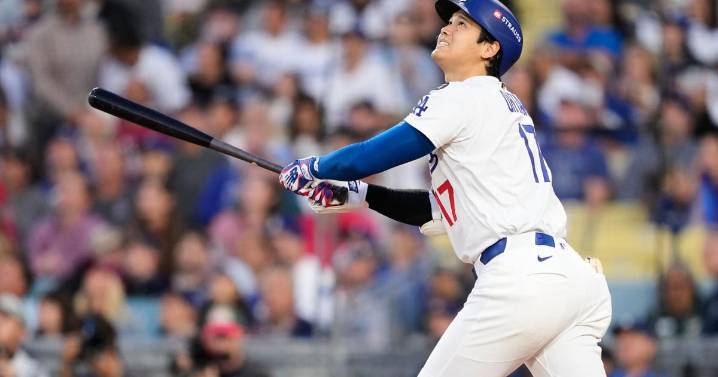 Shohei Ohtani's postseason struggles continue as Dodgers fall to Phillies in Game 3