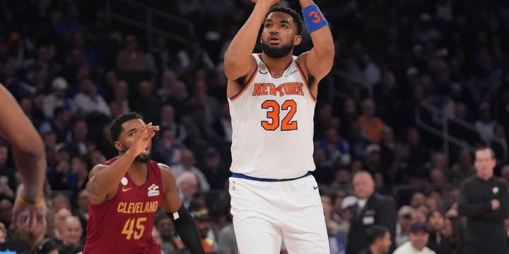 Anunoby, Brunson lead Knicks to a 119-111 victory over the Cavaliers in Mike Brown’s first game