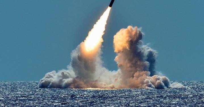 Por qué Trump ordenó ensayos con armas nucleares y cómo se relaciona con Rusia y China