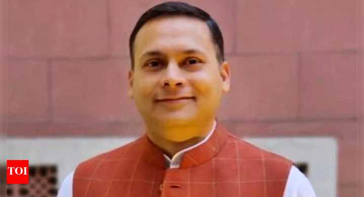 ‘Flaunted IIT degree, failed Delhi’: BJP slams Arvind Kejriwal's rule; cites Rekha Gupta govt’s Yamuna, artificial rain drive