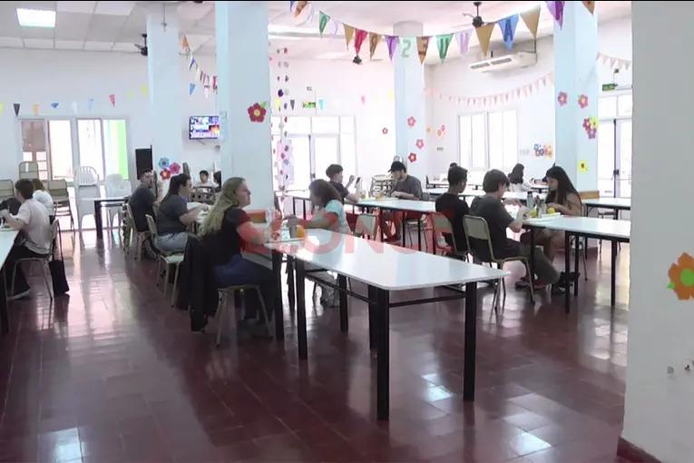Cómo funciona el comedor universitario de la UNER, que entrega alrededor de 150 comidas diarias