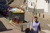 Almeida activa un plan de choque para la limpieza de las calles: habrá brigadas 24 horas y campañas de vigilancia en comercios