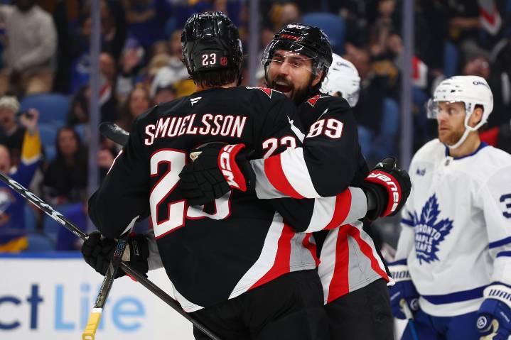 Samuelsson scores twice as Sabres beat Maple Leafs 5