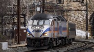 Gov. Wes Moore offers free transit for federal workers during prolonged government shutdown