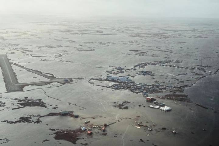 Alaska airlifting hundreds from storm-devastated coastal villages