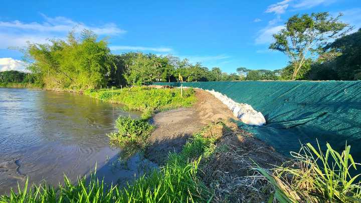 500 familias Yopaleñas quedarán protegidas con la construcción del dique en el Río Cravo Sur