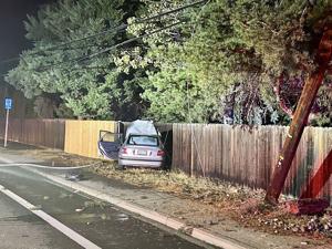 Richland police looking for information on early morning car vs power pole crash