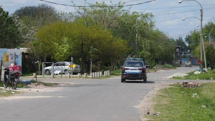 Zona oeste: encontraron a un hombre muerto a puñaladas en una casa abandonada
