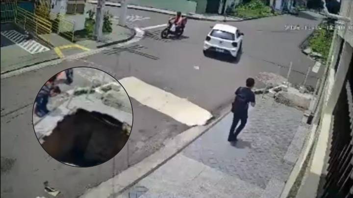 ‘Se lo tragó la tierra’: se hace viral el video donde un joven cayó en un cráter en cuestión de segundos