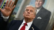 Trump anuncia acuerdo con Pfizer para reducir precios de medicamentos en EE. UU.