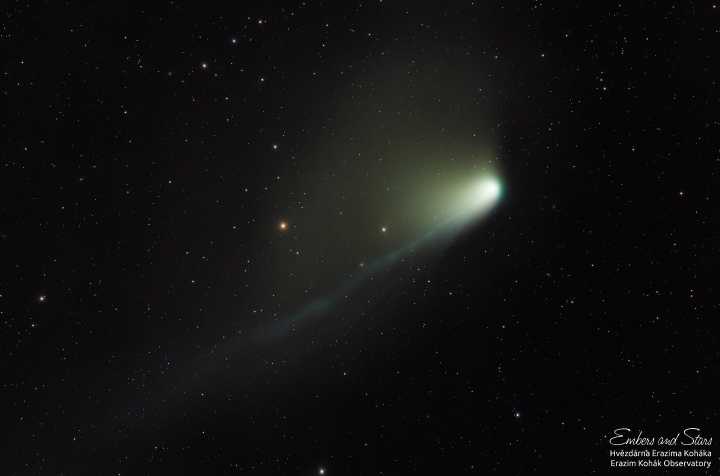 En el próximo mes podrás ver tres fascinantes cometas verdes en el cielo: apunta las fechas