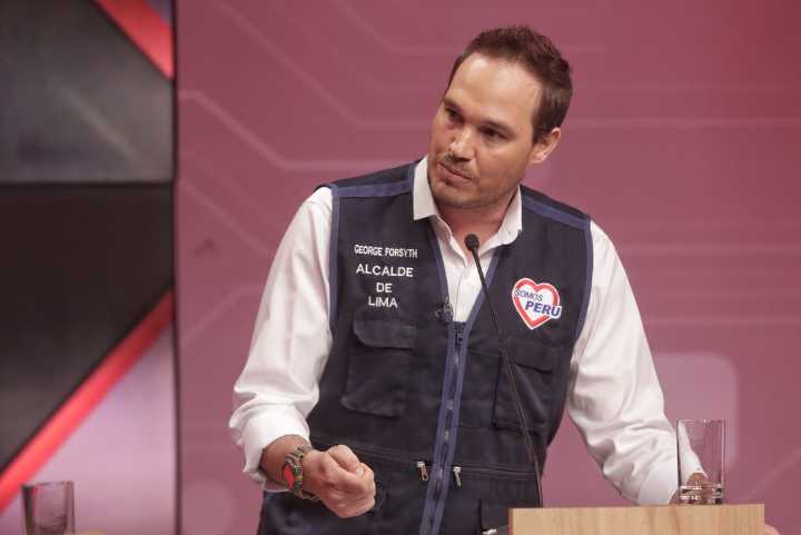 "Nuestro candidato es George Forsyth", anunció vocero de Somos Perú