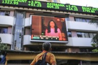 Closing Bell: RHI Magnesita, Vodafone Idea among top gainers as Nifty closes at 25,112; Sensex gains 161 points