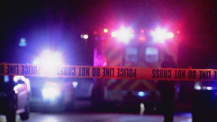 Motorcyclist's leg severed after Lake County crash, sheriff says